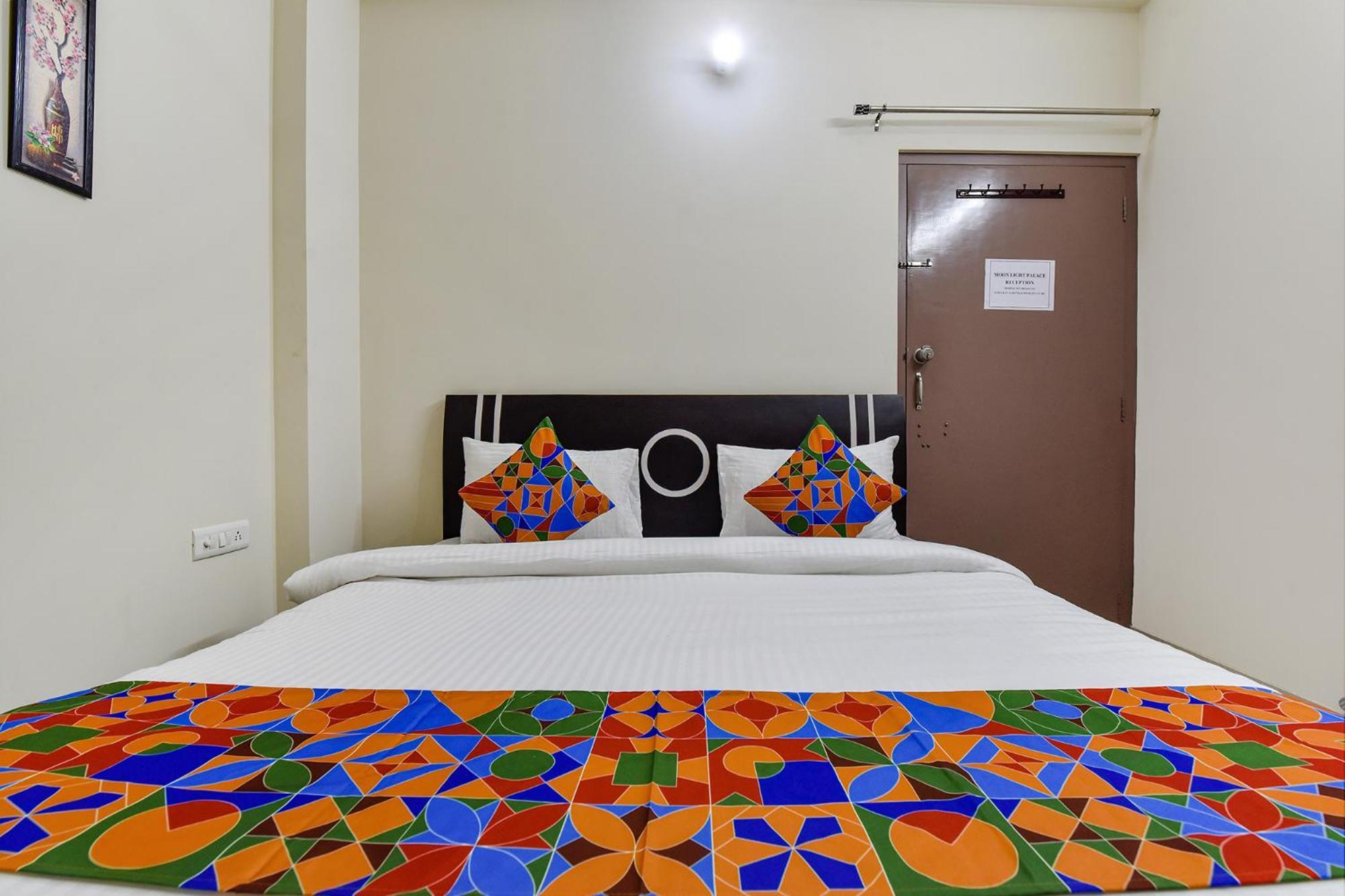 Fabhotel Moon Light Palace Jaipur Exteriör bild